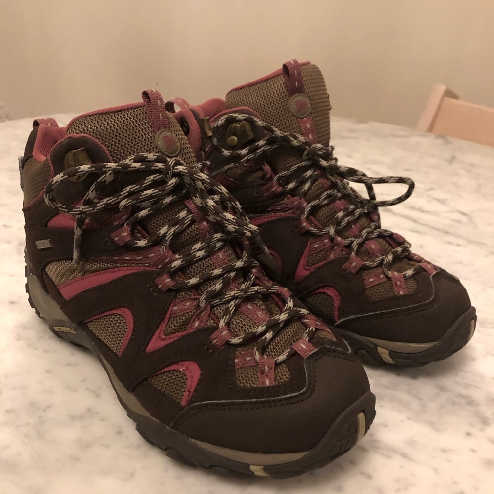 MERRELL  Espresso & Pink Waterproof  Hiking Boots (Size 7.5 US)
